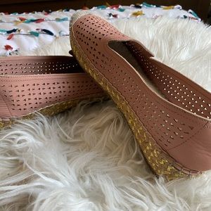 Bella Vita Rose Leather Espadrilles